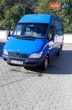 Грузовой фургон Mercedes-Benz Sprinter 2001 в 