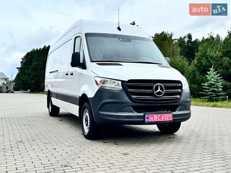 Вантажний фургон Mercedes-Benz Sprinter 2020 в Рівному