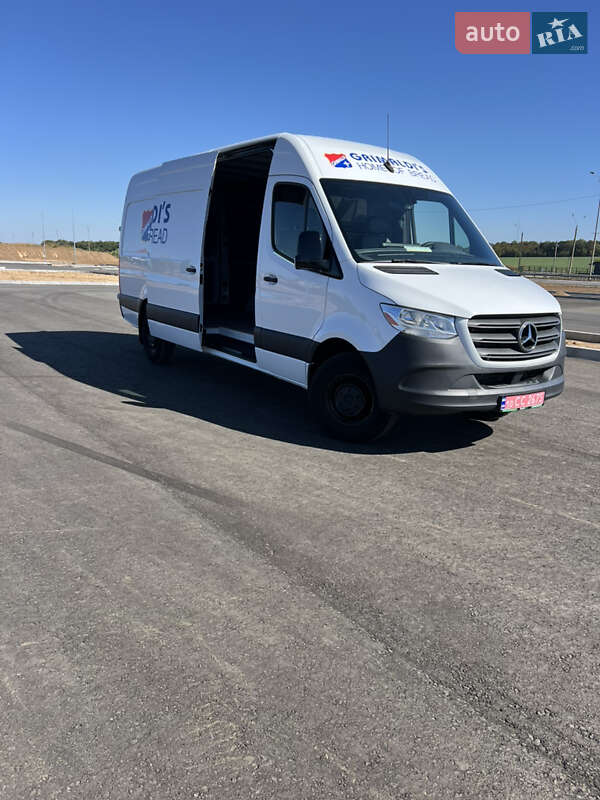 Грузовой фургон Mercedes-Benz Sprinter 2022 в Умани