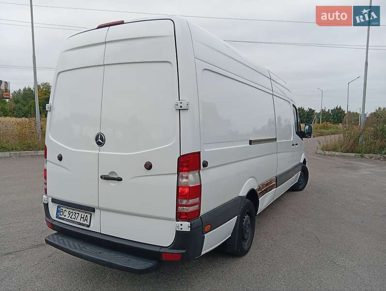 Вантажний фургон Mercedes-Benz Sprinter 2013 в Львові фото 2 Вантажний фургон Mercedes-Benz Sprinter 2013 в Львові