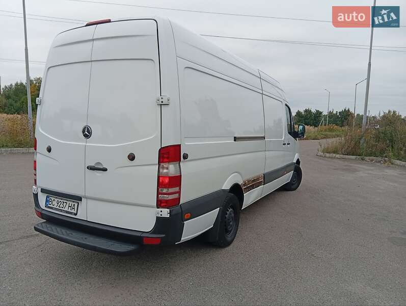 Вантажний фургон Mercedes-Benz Sprinter 2013 в Львові фото 11 Вантажний фургон Mercedes-Benz Sprinter 2013 в Львові