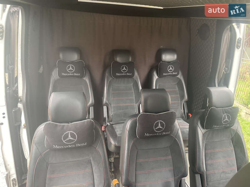 Микроавтобус Mercedes-Benz Sprinter 2011 в Сваляве