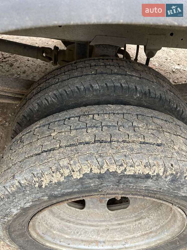 Грузовой фургон Mercedes-Benz Sprinter 2005 в Виньковцах