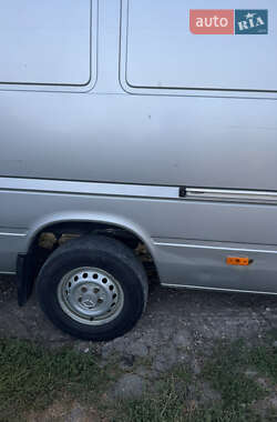 Другие грузовики Mercedes-Benz Sprinter 2004 в 