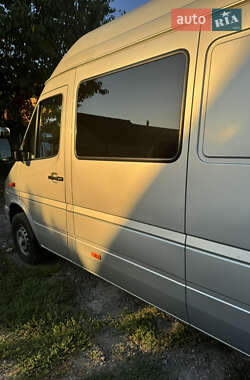 Другие грузовики Mercedes-Benz Sprinter 2004 в 