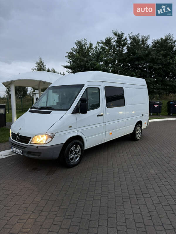 Микроавтобус Mercedes-Benz Sprinter 2002 в Ровно