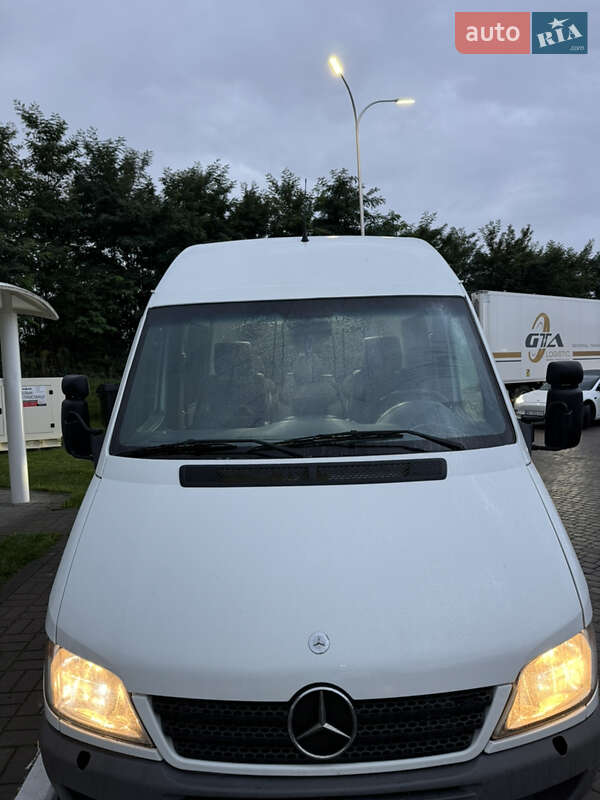Микроавтобус Mercedes-Benz Sprinter 2002 в Ровно