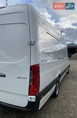 Грузовой фургон Mercedes-Benz Sprinter 2020 в 