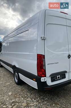 Грузовой фургон Mercedes-Benz Sprinter 2020 в 