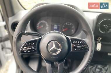 Грузовой фургон Mercedes-Benz Sprinter 2020 в 