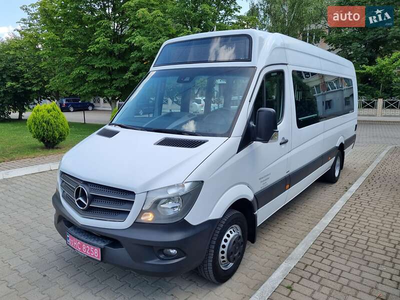 Городской автобус Mercedes-Benz Sprinter 2016 в Черновцах