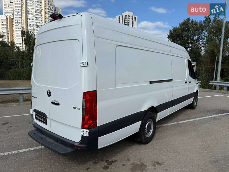 Грузопассажирский фургон Mercedes-Benz Sprinter 2020 в Киеве фото 6 Грузопассажирский фургон Mercedes-Benz Sprinter 2020 в Киеве