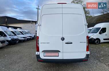 Грузовой фургон Mercedes-Benz Sprinter 2020 в 