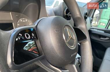 Грузовой фургон Mercedes-Benz Sprinter 2020 в 
