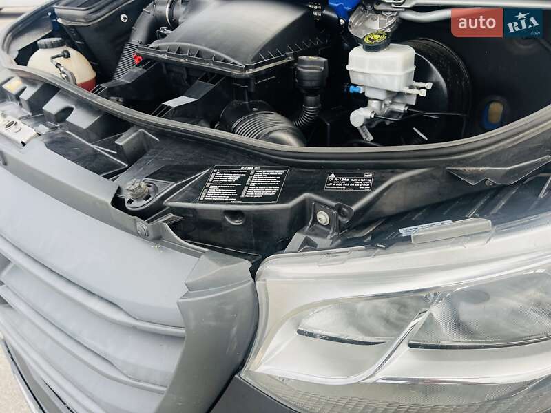 Вантажний фургон Mercedes-Benz Sprinter 2020 в Дніпрі