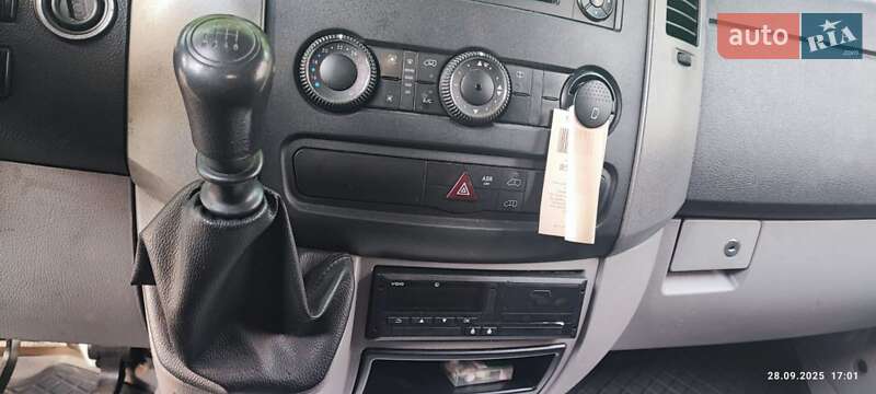 Туристичний / Міжміський автобус Mercedes-Benz Sprinter 2015 в Ужгороді