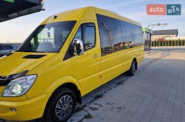 Туристический / Междугородний автобус Mercedes-Benz Sprinter 2013 в 