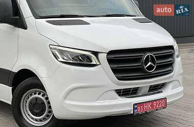 Грузовой фургон Mercedes-Benz Sprinter 2021 в 