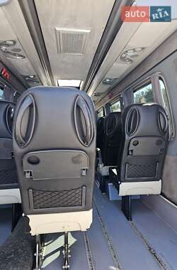Туристический / Междугородний автобус Mercedes-Benz Sprinter 2013 в 
