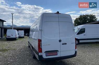 Грузовой фургон Mercedes-Benz Sprinter 2020 в 