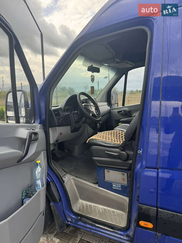 Микроавтобус Mercedes-Benz Sprinter 2006 в Хусте фото 12 Микроавтобус Mercedes-Benz Sprinter 2006 в Хусте