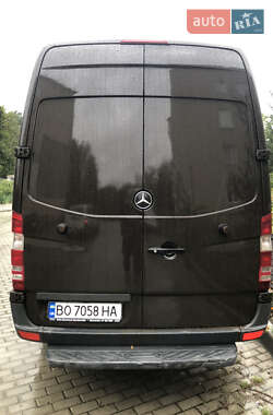 Грузовой фургон Mercedes-Benz Sprinter 2009 в 