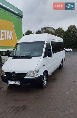 Грузопассажирский фургон Mercedes-Benz Sprinter 2003 в Тысменице