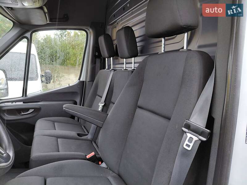 Грузовой фургон Mercedes-Benz Sprinter 2021 в Ивано-Франковске