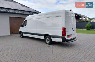 Грузовой фургон Mercedes-Benz Sprinter 2020 в 