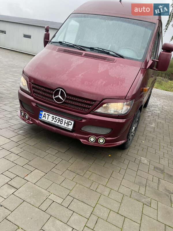 Mercedes-Benz Sprinter 2005