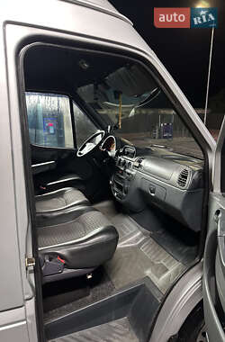 Грузопассажирский фургон Mercedes-Benz Sprinter 2006 в 