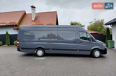 Грузовой фургон Mercedes-Benz Sprinter 2017 в 