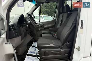Грузовой фургон Mercedes-Benz Sprinter 2011 в 