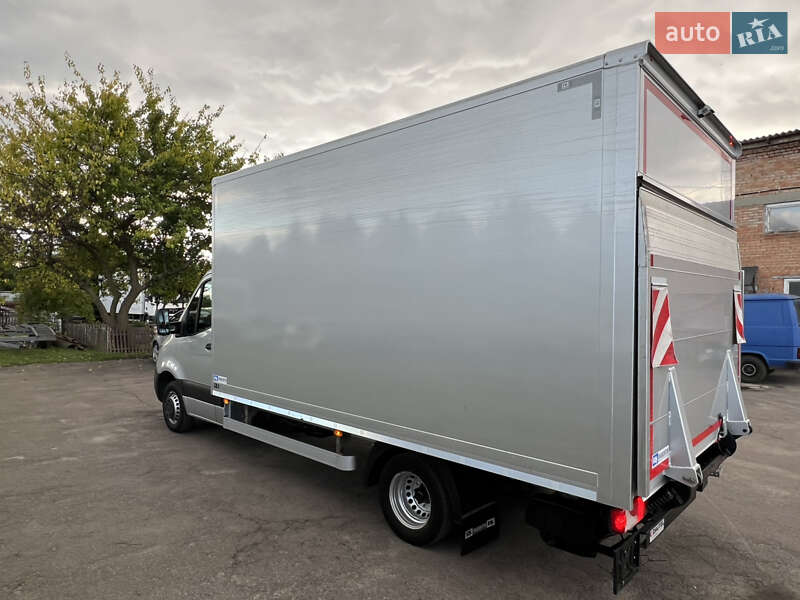 Грузовой фургон Mercedes-Benz Sprinter 2020 в Нововолынске