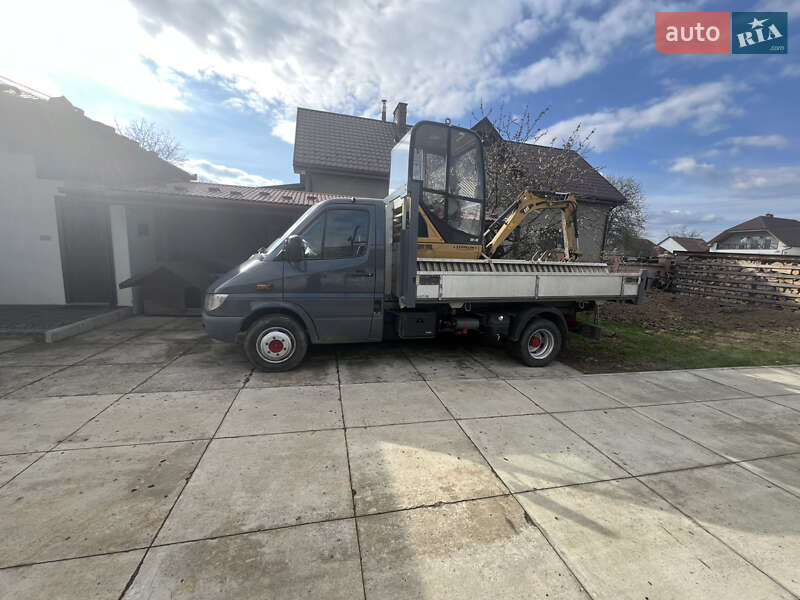 Самосвал Mercedes-Benz Sprinter 2005 в Мукачево