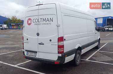 Грузовой фургон Mercedes-Benz Sprinter 2014 в 