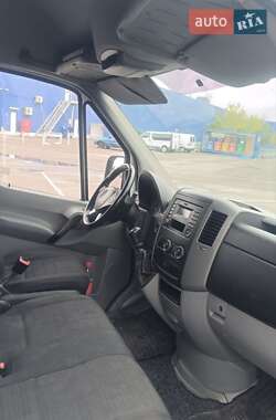 Грузовой фургон Mercedes-Benz Sprinter 2014 в 