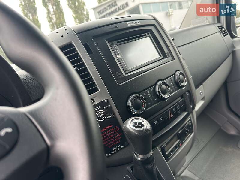 Туристический / Междугородний автобус Mercedes-Benz Sprinter 2015 в Ровно