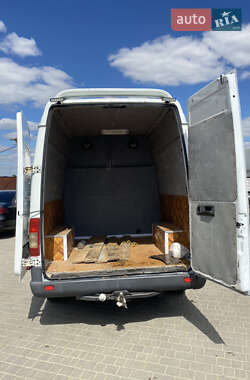 Грузовой фургон Mercedes-Benz Sprinter 2003 в 