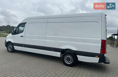Грузовой фургон Mercedes-Benz Sprinter 2021 в 