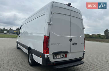 Грузовой фургон Mercedes-Benz Sprinter 2021 в 