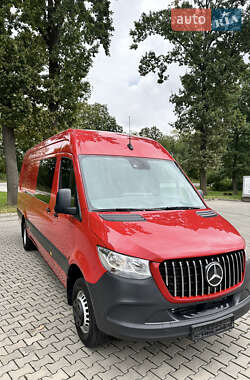 Грузовой фургон Mercedes-Benz Sprinter 2023 в 