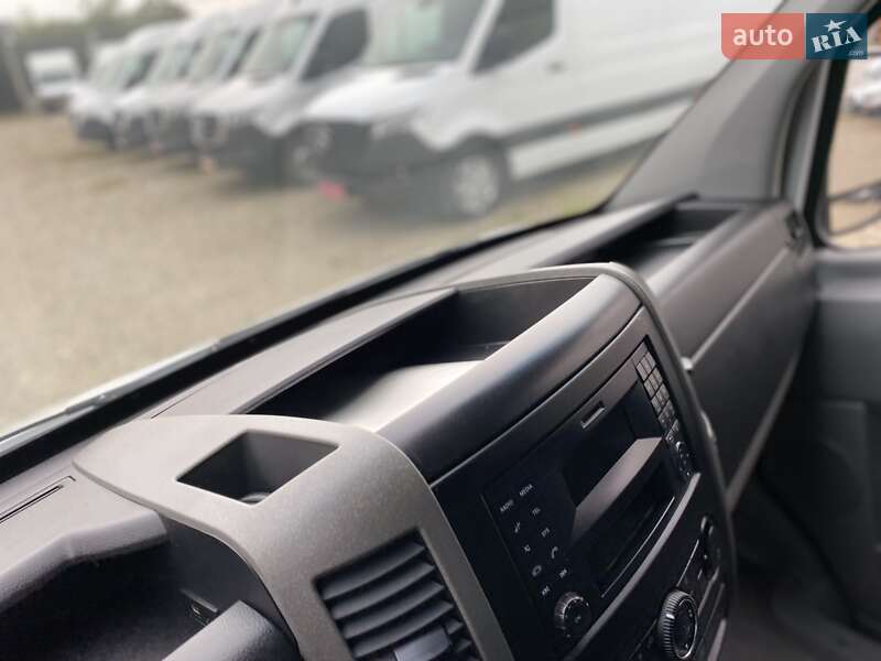 Грузовой фургон Mercedes-Benz Sprinter 2018 в Хусте
