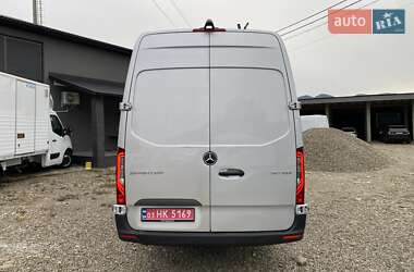 Грузовой фургон Mercedes-Benz Sprinter 2023 в 
