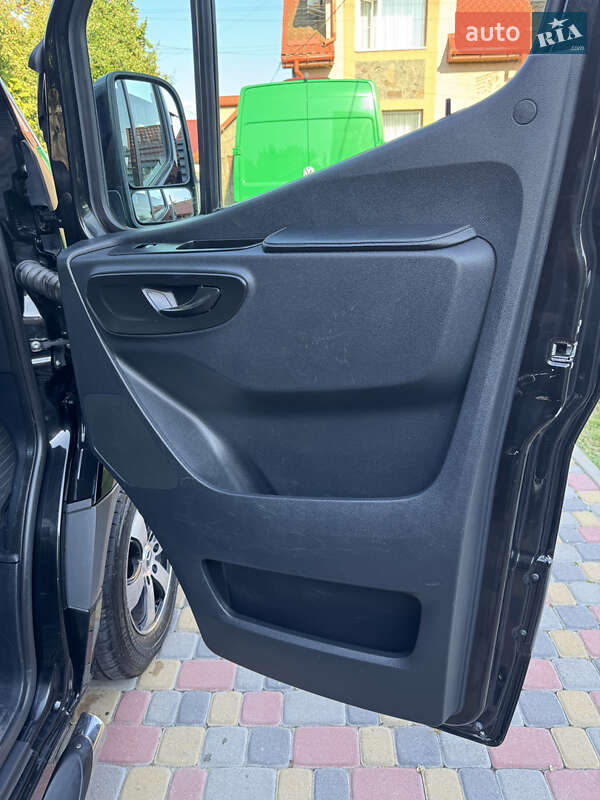 Микроавтобус Mercedes-Benz Sprinter 2019 в Ровно фото 32 Микроавтобус Mercedes-Benz Sprinter 2019 в Ровно