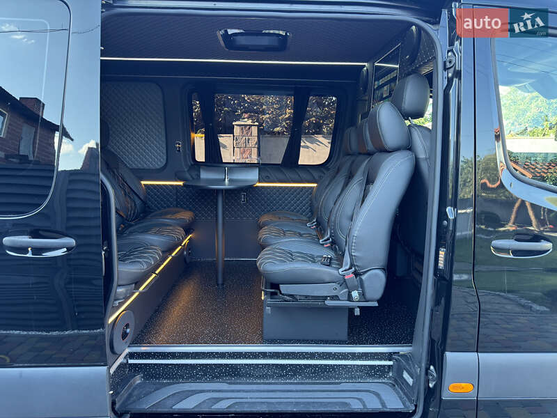 Микроавтобус Mercedes-Benz Sprinter 2019 в Ровно фото 62 Микроавтобус Mercedes-Benz Sprinter 2019 в Ровно