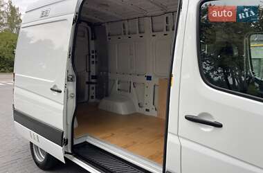 Грузовой фургон Mercedes-Benz Sprinter 2018 в 