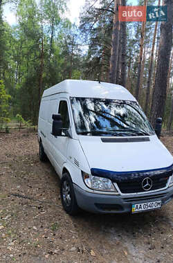 Микроавтобус грузовой (до 3,5т) Mercedes-Benz Sprinter 2004 в 