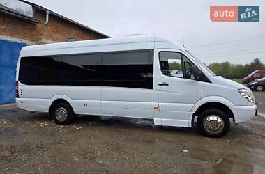 Туристический / Междугородний автобус Mercedes-Benz Sprinter 2012 в 