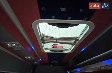 Туристический / Междугородний автобус Mercedes-Benz Sprinter 2012 в 